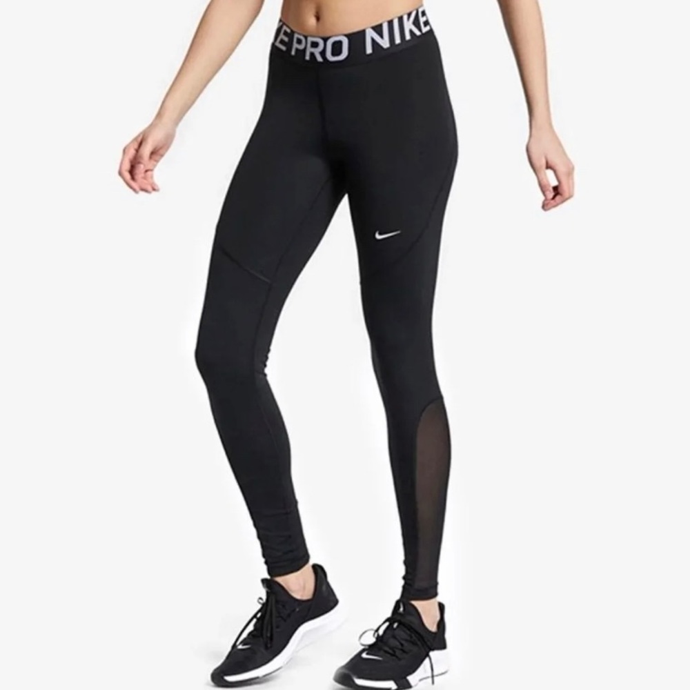 Women’s Nike pro leggings